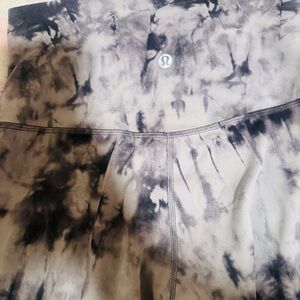 Lululemon Tie-Dye Leggings